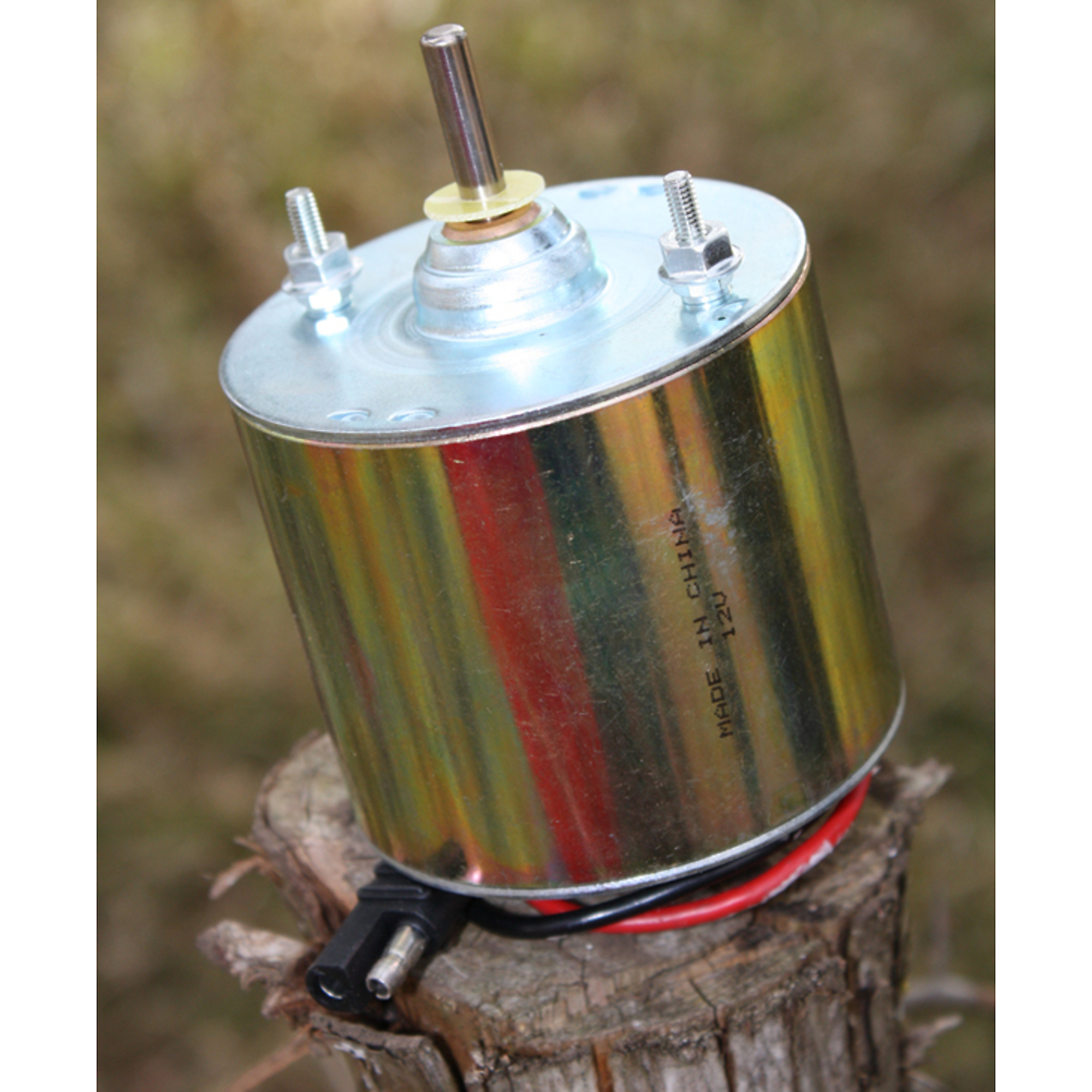 Boss Buck, Motor - Large 12V - 1/4in. Shaft, Color Silver, Model# BB-51